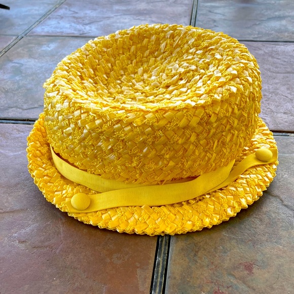 betmar Accessories - VINTAGE Betmar woven Bubble Hat